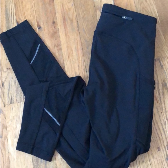 Lululemon Speed Up Mesh *28in - Picture 3 of 6